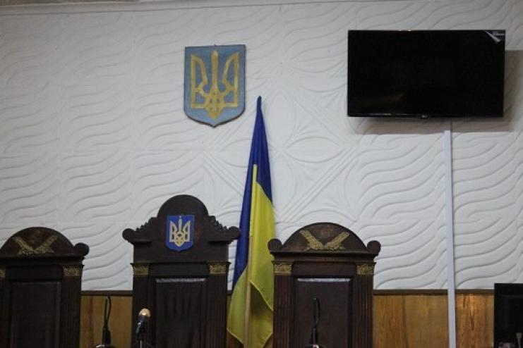 В Україні суд заборонив діяльність ще однієї проросійської партії